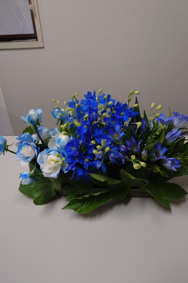 ブルーのグラデーションのスクエアアレンジ